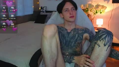 Alex online show from April 25, 8:50 am