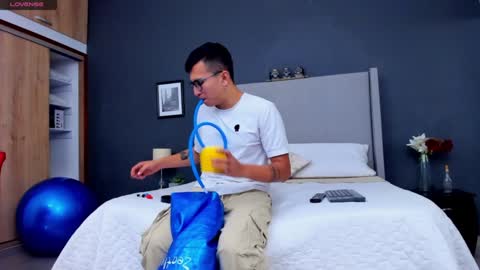 Alexo Rossie online show from December 31, 12:36 pm