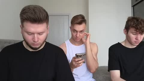 AlexDimaIgor online show from April 21, 8:31 am