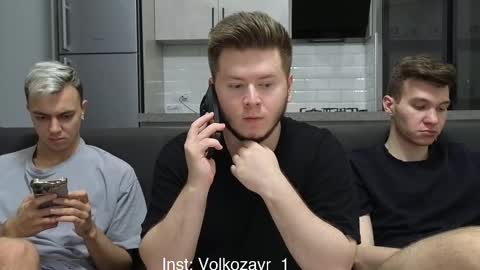 Snapshot of alexxx_d chatting on November 1, 8:24 pm AlexDimaIgor online show from November 1, 8:24 pm