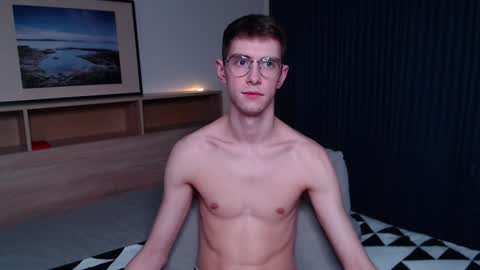Snapshot of alfie_evanss chatting on January 11, 11:56 pm Alfie online show from January 11, 11:56 pm