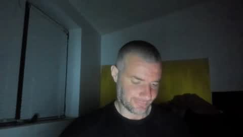 alfiesolomons87 online show from May 19, 6:47 pm