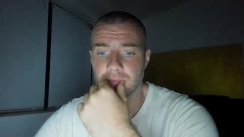 alfiesolomons87 online show from May 7, 7:58 pm