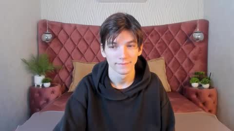 Alfred online show from October 29, 7:22 am