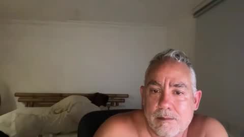 alientv online show from March 9, 3:44 am