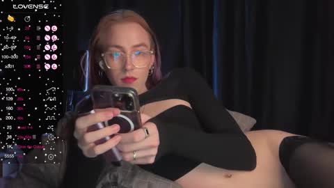 Snapshot of alina_flow chatting on March 6, 9:20 pm Alexa online show from March 6, 9:20 pm