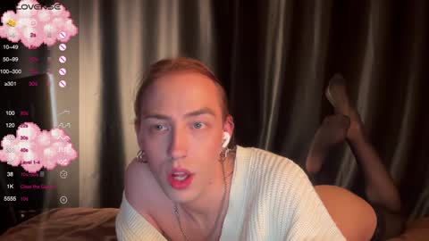 Snapshot of alina_flow chatting on January 20, 8:18 pm Alexa online show from January 20, 8:18 pm