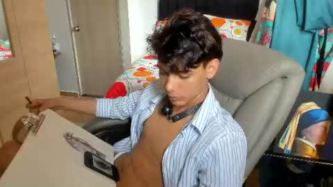 AliotTwink online show from July 14, 6:03 pm