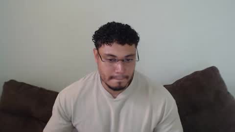 allen_ferrer10 online show from April 8, 2:48 pm