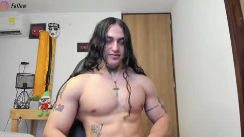 independent model 3 online show from December 27, 1:11 am