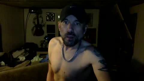 allitrunnin online show from January 6, 6:39 am