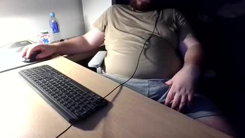 allowis2 online show from September 18, 8:55 pm