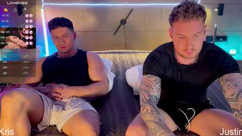 Snapshot of alltimehorny19 chatting on October 22, 8:23 pm Justin online show from October 22, 8:23 pm