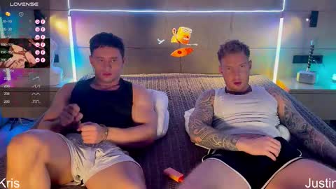 Snapshot of alltimehorny19 chatting on October 20, 9:30 pm Justin online show from October 20, 9:30 pm