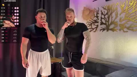 Snapshot of alltimehorny19 chatting on October 28, 4:53 pm Justin online show from October 28, 4:53 pm