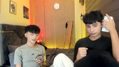 Snapshot of alluring_alpha chatting on September 17, 2:40 pm kim and josh online show from September 17, 2:40 pm