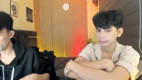 Snapshot of alluring_alpha chatting on October 2, 12:14 am kim and josh online show from October 2, 12:14 am