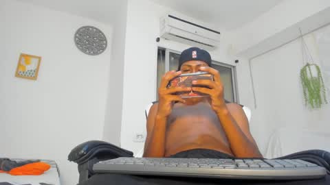 Snapshot of alluringangel01 chatting on October 8, 2:16 am alluringangel01 online show from October 8, 2:16 am