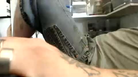 allwolf0323 online show from June 16, 6:43 pm