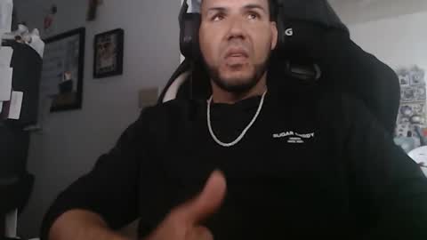 simplyfaded online show from April 13, 2:56 am