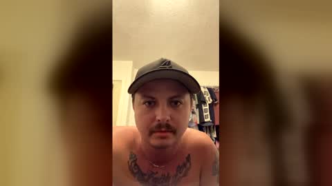 alohavibes93 online show from February 16, 6:11 am