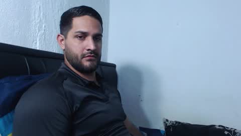 alonxoo online show from December 13, 9:10 pm