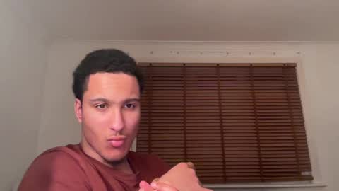 alonzo_12 online show from February 12, 7:24 pm