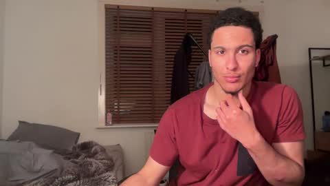 alonzo_12 online show from February 17, 12:32 am