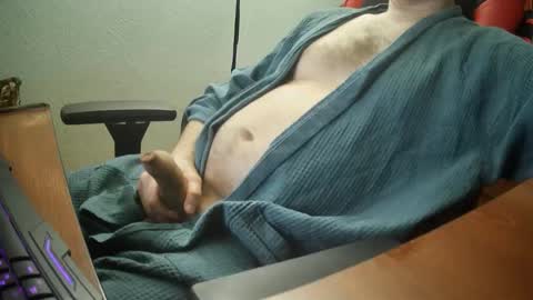 Snapshot of alonzomanly chatting on October 15, 11:18 am alonzomanly online show from October 15, 11:18 am