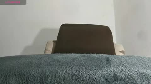 alotofcream4u online show from April 28, 6:40 am