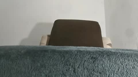 alotofcream4u online show from May 17, 2:31 am