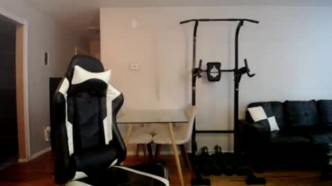 Snapshot of alpha_dominus_king chatting on October 8, 4:44 pm OF online show from October 8, 4:44 pm