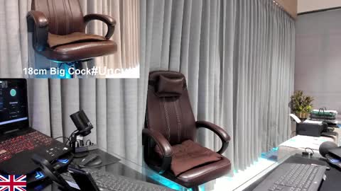 alpha_uk_boss online show from March 30, 10:27 am