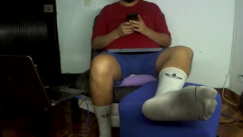 Snapshot of alphacashmaster777 chatting on October 30, 9:00 am cashmaster findom online show from October 30, 9:00 am