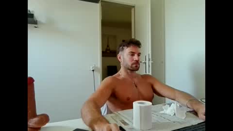 alphah_hunk online show from May 27, 9:28 am