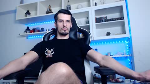 Snapshot of alphamastertodd chatting on January 23, 2:33 am MasterTodd online show from January 23, 2:33 am