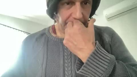 AlphAndre online show from January 26, 7:10 am