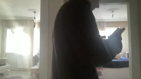 AlphAndre online show from December 6, 7:43 am