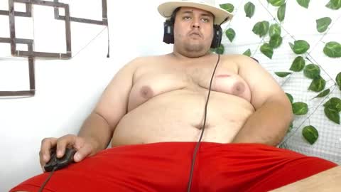 Snapshot of altairstudiosboy chatting on September 12, 12:27 pm Jhosep online show from September 12, 12:27 pm
