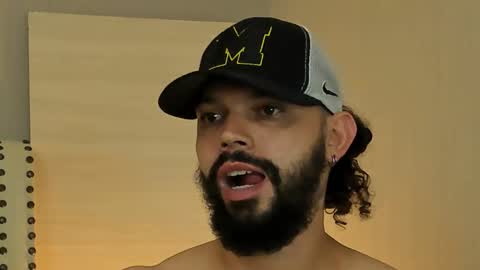 alukardbig online show from October 16, 11:46 pm