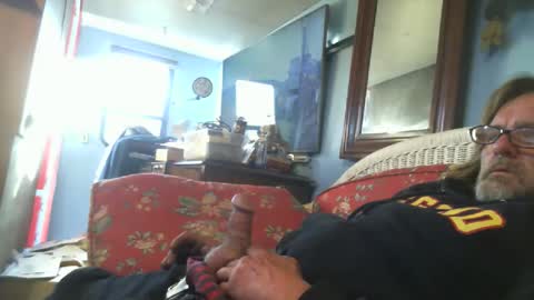 Snapshot of alwayshard4u1 chatting on March 9, 3:49 pm alwayshard4u1 online show from March 9, 3:49 pm