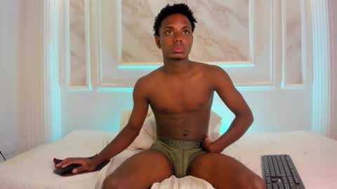 Snapshot of amare_25 chatting on September 30, 8:23 pm Amare online show from September 30, 8:23 pm