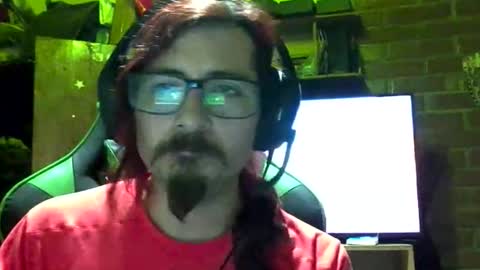 Amaru online show from November 11, 1:32 am