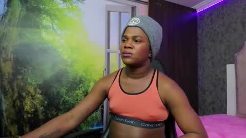 ambargil__ online show from September 26, 10:57 am