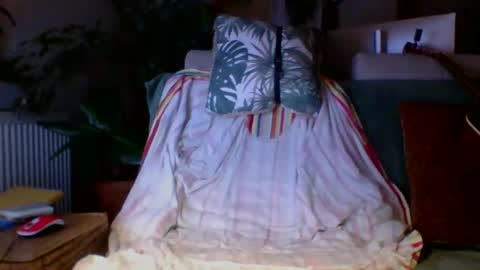 Snapshot of amberr11 chatting on March 2, 12:31 am Amberr11 online show from March 2, 12:31 am