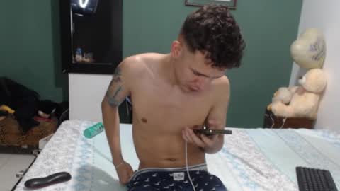Snapshot of americanbig_dick chatting on September 24, 10:52 pm Lucian online show from September 24, 10:52 pm