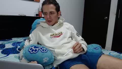 Snapshot of americanbig_dick chatting on February 23, 9:50 am Lucian online show from February 23, 9:50 am