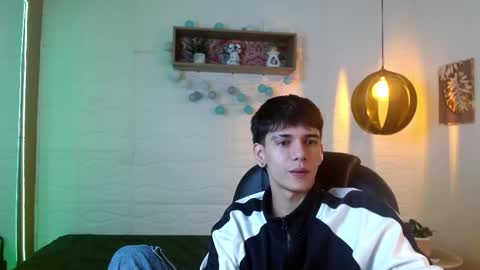 amethystshadow online show from April 27, 8:47 pm