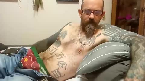 amunrethegod online show from December 3, 8:39 pm