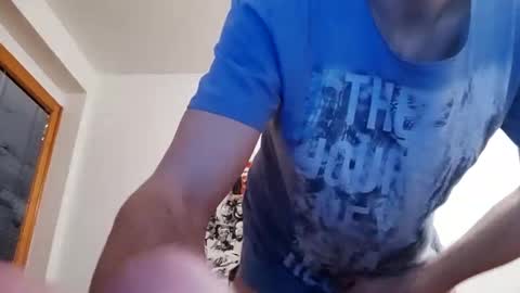 Snapshot of amyyrlikesdeep chatting on February 5, 1:37 am amyyrlikesdeep online show from February 5, 1:37 am